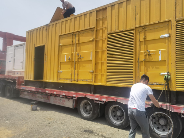 钟山汽油发电机对供油装置的要求