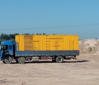 钟山海拔3000m以上地区的变压器外绝缘距离应如何确定？